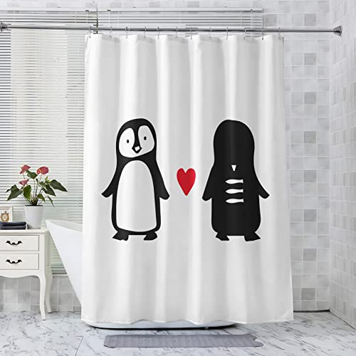 LICAPE Duschvorhang 120x180, Duschvorhang Pinguin, Schwarz und Weiß Rotes Herz Duschvorhang mit 12 Plastik Haken, Badevorhang Waschbar Textil Shower Curtains für Dusche und Badewanne von LICAPE