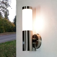 Licht-erlebnisse - Außenleuchte mit Bewegungsmelder E27 IP44 brighton Wandlampe Haus - Silber (Bilder zeigen Tag & Nachtaufnahmen) von LICHT-ERLEBNISSE