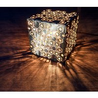 Leuchtwürfel Chia #017 Aus Stahl Von Lichtfunken Leuchtwürfel Chia #017 Aus Stahl Von Lichtfunken von LICHTfunken