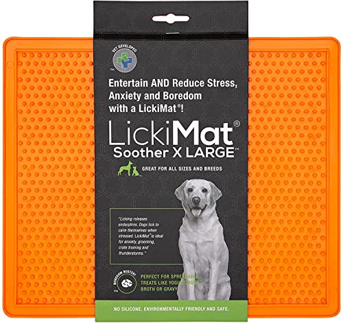 LICKIMAT Soother - Leckmatte für Hunde in 2 Größen und div. Farben, Farbe:orange, Größe:Large - 30.5 x 25.5 von LICKIMAT
