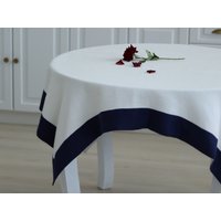 Individuelle Tischdecke Mit Borte. Leinen Mehrfarbige Tischdecke. Natürliche Große von LIEMHOME