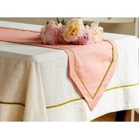 Rosa Leinen Tischläufer. Weicher Tischläufer Mit Borte. Frühling Nach Maß. Urlaubsläufer von LIEMHOME