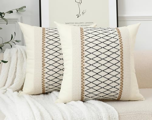 LIGICKY 2er Set Dekorative Kissenbezug Moderne Boho ​Kissenbezüge Weich Kissenhülle Baumwolle Deko Kissen Sofakissen für Wohnzimmer Couch Schlafzimmer 50 x 50 cm Schwarz und Weiß von LIGICKY