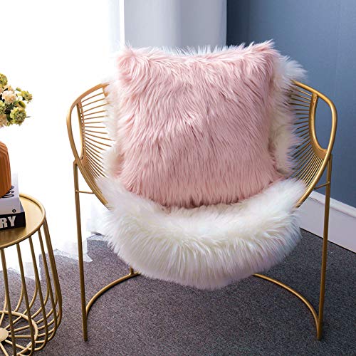 LIGICKY Kunstfell Kissenbezug Einfarbig Plüsch Weich Künstlich Pelz Throw Kopfkissenbezug Kissenhülle Dekorative Rechteck Kissen Dekokissen für Sofa Schlafzimmer Auto, 50 x 50 cm Rosa LIGICKY Kunstfell Kissenbezug Einfarbig Plüsch Weich Künstlich Pelz Throw Kopfkissenbezug Kissenhülle Dekorative Rechteck Kissen Dekokissen für Sofa Schlafzimmer Auto, 50 x 50 cm Rosa von LIGICKY