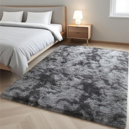 LIHUANE Shaggy Modern Flauschiger Fellteppich 70 x 160 cm Super Soft Hochwertiger Hochflor Langflor Teppiche Dekorationen für Schlafzimmer Kinderzimmer, Dunkelgrau von LIHUANE