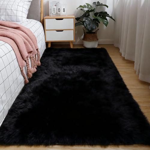 LIHUANE Shaggy Teppich 110 x 180 cm Waschbar Flauschig Hochwertiger Outdoor Teppich Langlebig Und Pflegeleicht für Wohnzimmer, Schlafzimmer Und Terrasse, Schwarz von LIHUANE