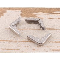Silber Ecken - 50Pcs Dekorative Buch Ecke Protector Geprägt Metall Tips Klammer Schmuck Box Corner von LIKEBAGS