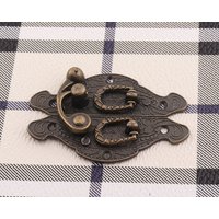 Vintage Box Riegel 60 41mm Antike Geprägte Hasp Hardware Brust Koffer Schnalle Metall Schloss Fangen Holzboxen Machen von LIKEBAGS
