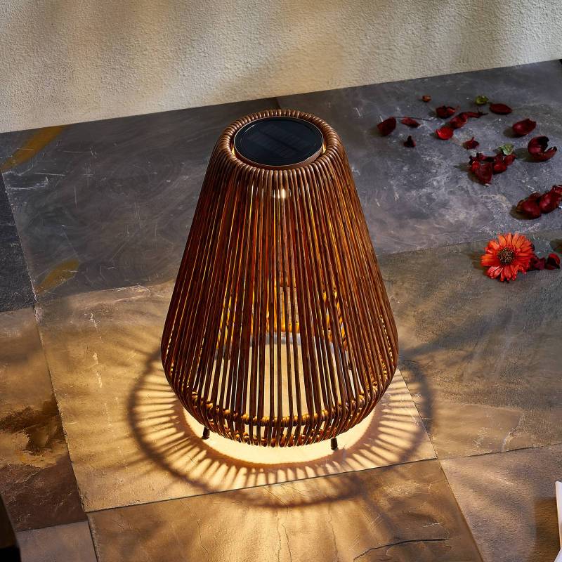 Lindby LED-Solarleuchte Amaria, Rattan, dunkel, Ø 27 cm von LINDBY