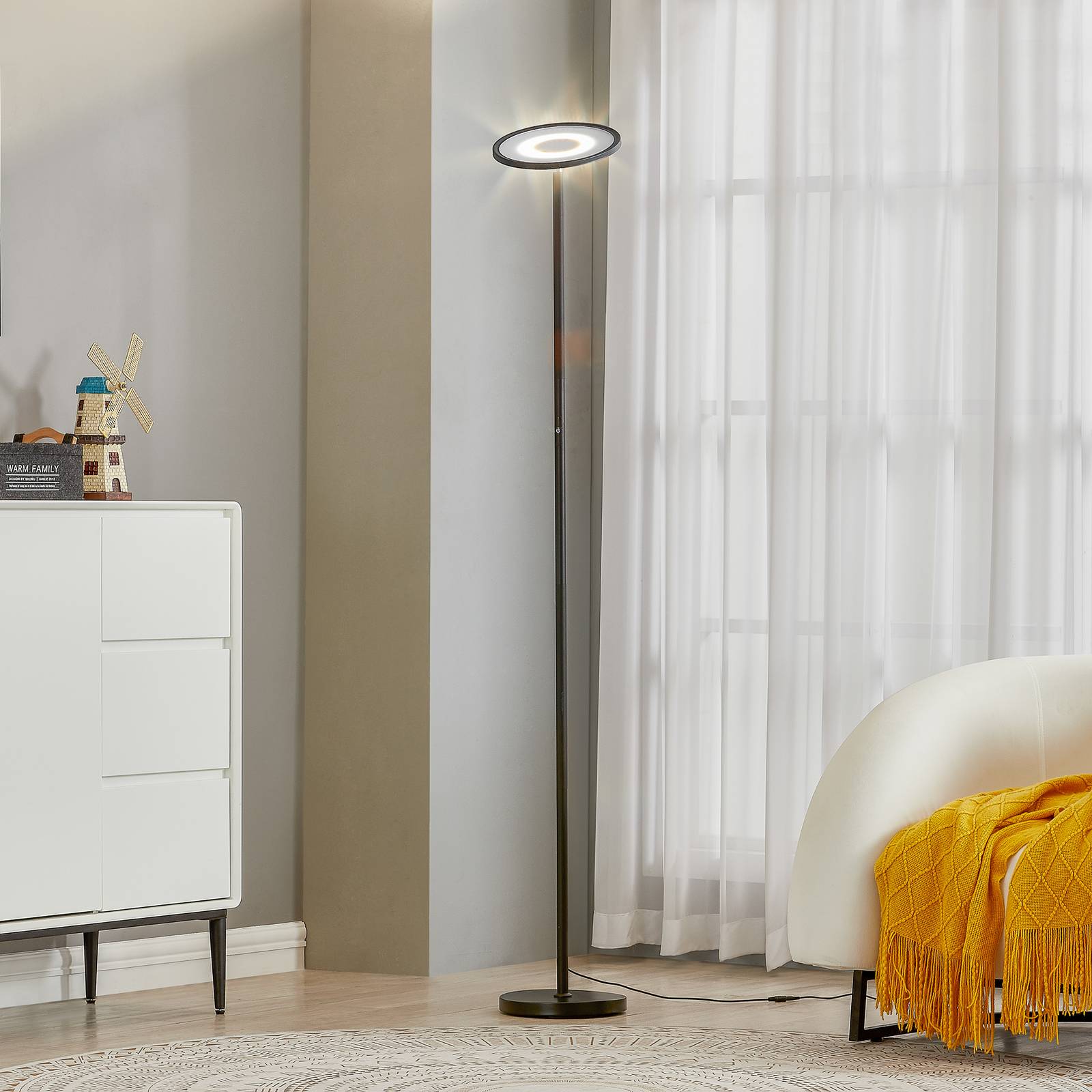Lindby Smart LED-Stehlampe Cilian, CCT, Tuya, ZigBee, Hue Lindby Smart LED-Stehlampe Cilian, CCT, Tuya, ZigBee, Hue von LINDBY