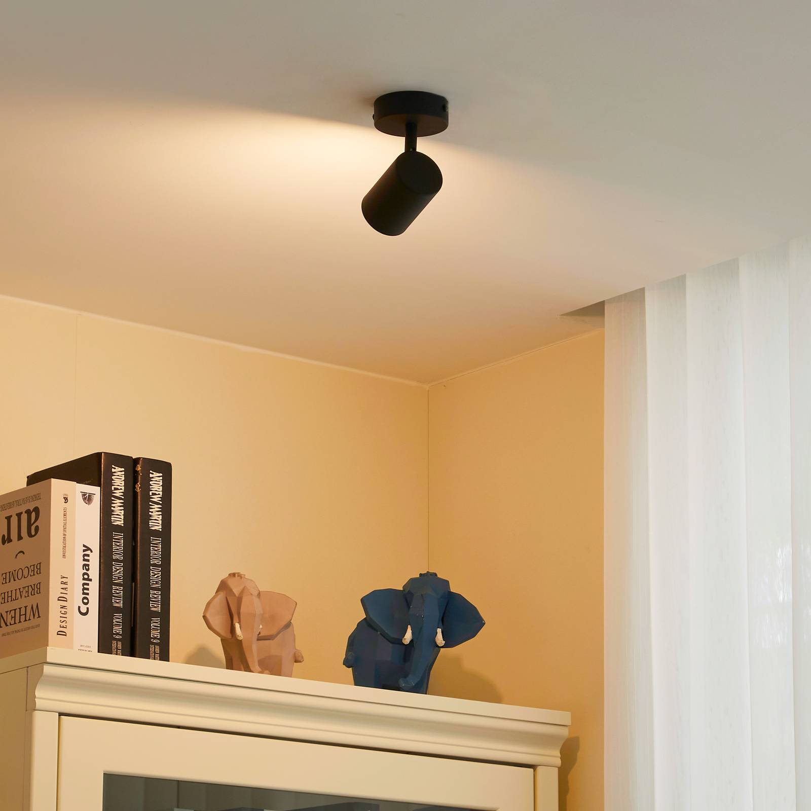 Lindby Deckenspot Jorell, schwarz, Metall, 13 cm hoch, GU10 Lindby Deckenspot Jorell, schwarz, Metall, 13 cm hoch, GU10 von LINDBY