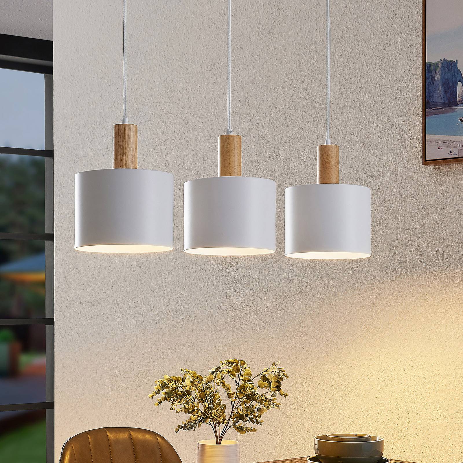 Lindby Hängeleuchte Kadir, 73 cm, 3-flammig, weiß, Holz Lindby Hängeleuchte Kadir, 73 cm, 3-flammig, weiß, Holz von LINDBY