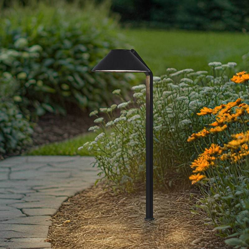 Lindby LED-Erdspießleuchte Capelo, schwarz, Metall, 77cm Lindby LED-Erdspießleuchte Capelo, schwarz, Metall, 77cm von LINDBY