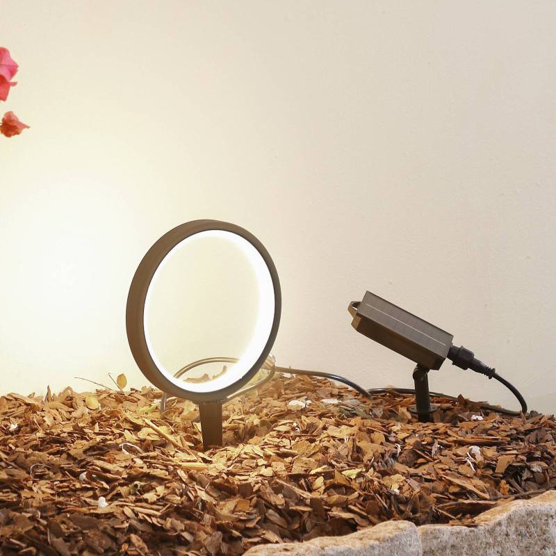 Lindby LED-Solar-Erdspießleuchte Syrene, 18 cm, schwarz, Alu Lindby LED-Solar-Erdspießleuchte Syrene, 18 cm, schwarz, Alu von LINDBY