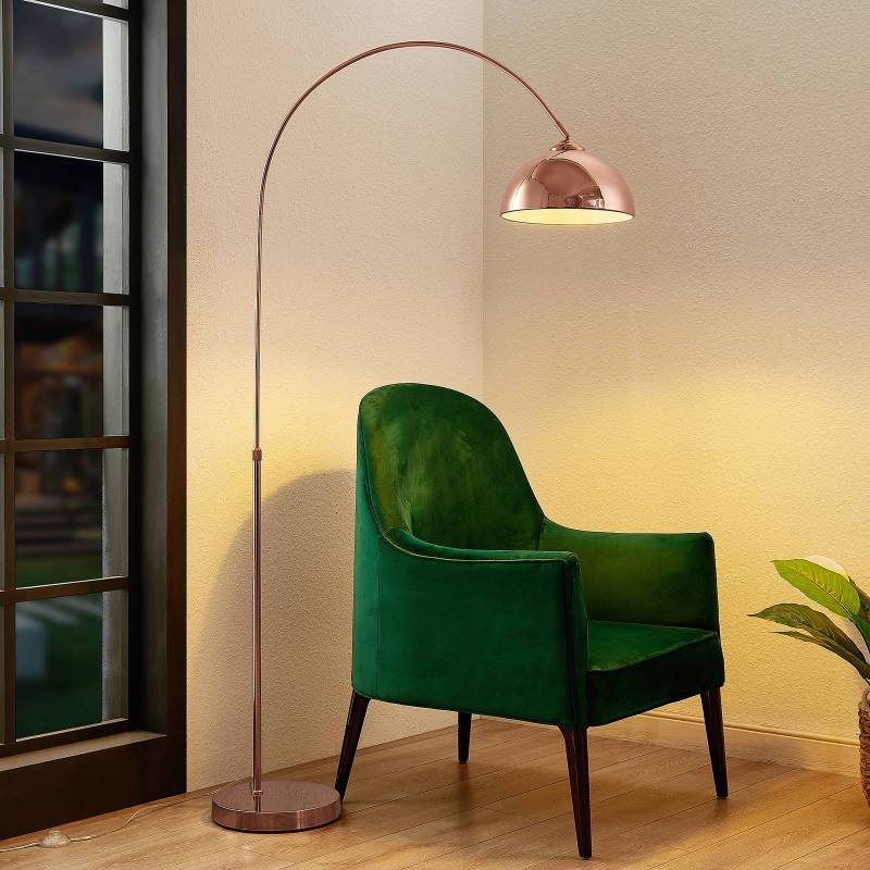 Lindby Bogenlampe Lennart, kupfer, höhenverstellbar, E27 von LINDBY