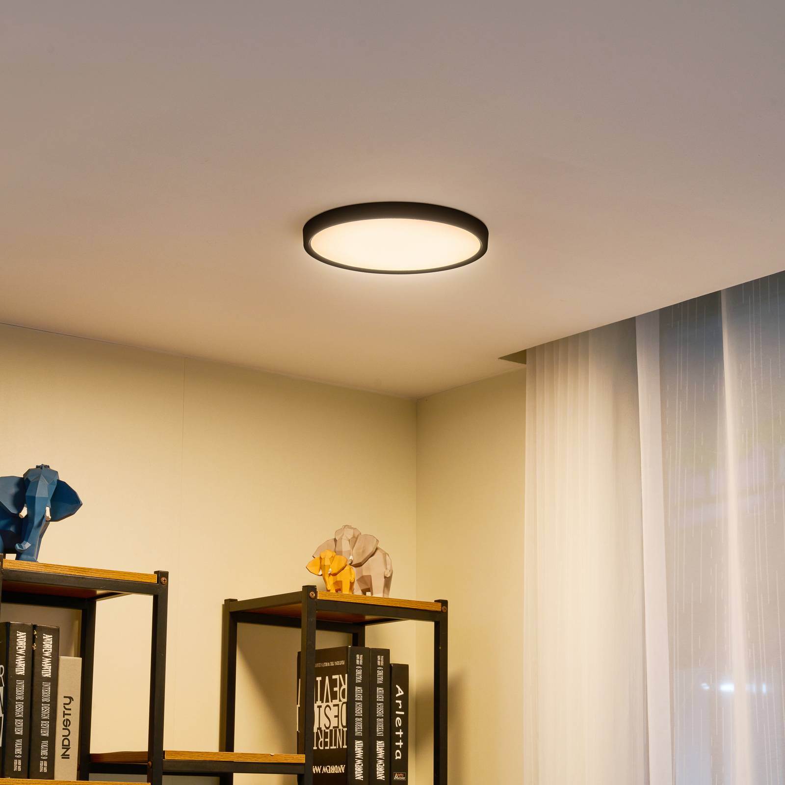 Lindby LED-Deckenleuchte Pravin, Ø 30 cm, CCT, schwarz Lindby LED-Deckenleuchte Pravin, Ø 30 cm, CCT, schwarz von LINDBY