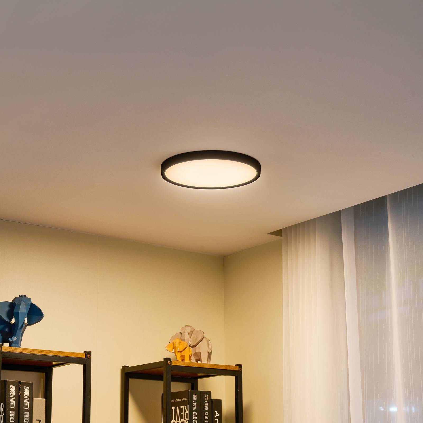 Lindby LED-Deckenleuchte Pravin, Ø 30 cm, dimmbar, schwarz Lindby LED-Deckenleuchte Pravin, Ø 30 cm, dimmbar, schwarz von LINDBY