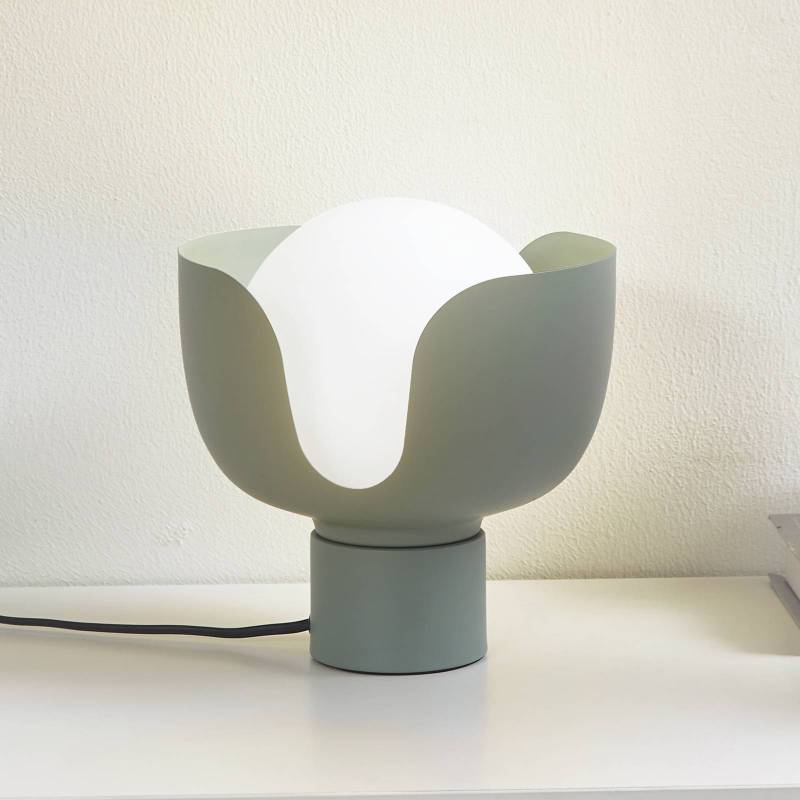 Lindby Tischleuchte Fiora, grün, Glas, Metall, Ø 20 cm von LINDBY