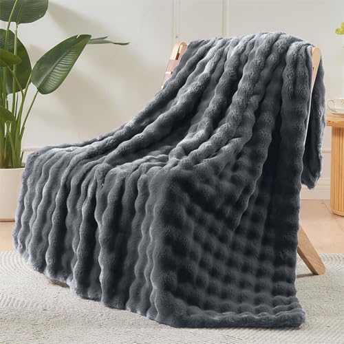 LINGKY Kuscheldecke Kaninchen Plüsch Flauschig Decke Soft Wohndecke Dick Flanell Decke Couchdecke Warme Überwurfdecke Sofadecke Tagesdecke Blanket Für Bett Sofa Schlafzimmer Dunkelgrau 100x160cm von LINGKY