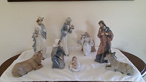Nao by Lladro Porzellan-Figuren: Komplettes Krippen-Set, 8 einzelne Figuren mit Maria, Josef, Jesuskind, den 3 Königen (Wisemen), Kalb und Esel von LLADRÓ