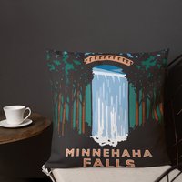 Landmarke Mn | Minnehaha Falls Dekokissen von LLArtPrints