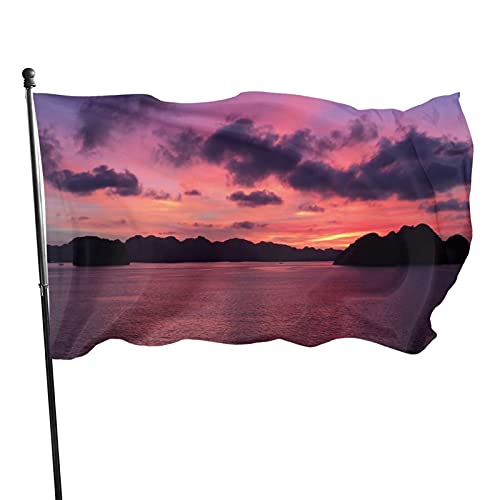 Flagge 90 x 152 cm roter Sonnenuntergang, lebendige Farben, Outdoor-Sport-Banner, lichtbeständiges Polyester, Hofflagge mit 2 Messingösen für Innen- und Außendekoration Flagge 90 x 152 cm roter Sonnenuntergang, lebendige Farben, Outdoor-Sport-Banner, lichtbeständiges Polyester, Hofflagge mit 2 Messingösen für Innen- und Außendekoration von LLLDHGCBSS