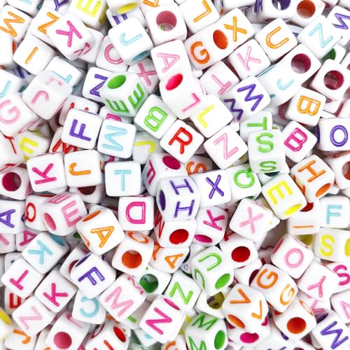 LLMSIX 500 Stück Perlen zum Auffädeln, Buchstabenperlen Quadratisch A-Z Buchstabenperlen Zum Auffädeln Bunt Acryl Letter Beads für Armbänder Perlen Schmuckherstellung（6mm） von LLMSIX