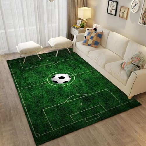 LOMDEM Sportteppich Für Jungen Modern Grün Fußballplatz 3D Weiches Flanell Bereich Teppich Wohnzimmer Schlafzimmer Kinds, Dekoration Football Spielbereich Spielzimmer-Bodenmatte (Color 2,140x200 cm) LOMDEM Sportteppich Für Jungen Modern Grün Fußballplatz 3D Weiches Flanell Bereich Teppich Wohnzimmer Schlafzimmer Kinds, Dekoration Football Spielbereich Spielzimmer-Bodenmatte (Color 2,140x200 cm) von LOMDEM