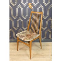 60Er Jahre Stuhl Eßzimmerstuhl Sprossenstuhl Feine Lehne Bezug Muster Vintage Retro Kitchen Dining Chair Wood von LOOKandVINTAGE