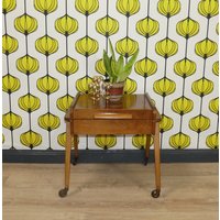Extrem Formschönes Kleines Möbel Nähtisch Nähkasten Art Deco Aufbewahrung Beistelltisch Auf Rollen Vintage Nostalgie Retro Extrem Formschönes Kleines Möbel Nähtisch Nähkasten Art Deco Aufbewahrung Beistelltisch Auf Rollen Vintage Nostalgie Retro von LOOKandVINTAGE