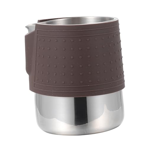LOORGVEL Edelstahl Milchaufschäumer Kännchen mit Hitzeschützender Silikonhülle Milchpitcher für Latte Art Cappuccino Kaffeezubereitung Leicht und Rostfrei LOORGVEL Edelstahl Milchaufschäumer Kännchen mit Hitzeschützender Silikonhülle Milchpitcher für Latte Art Cappuccino Kaffeezubereitung Leicht und Rostfrei von LOORGVEL