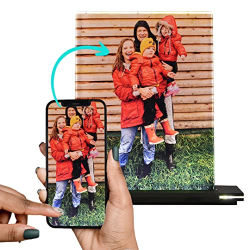 LOOXIS Personalisiertes Glasfoto vom eigenen Bild & Wunschtext hinter Viamantglas gedruckt - 200 x 150 x 8 mm, inkl Leuchtsockel –Geschenkidee Männer, Frauen, Hochzeitstag, Geburtstag – XL Hochformat von LOOXIS