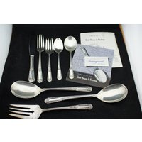 1777 Gramm State House Sterling 925 Besteck Silberbesteck Set Für 8 Personen Mit Extra Home Inaugural New York Design Style Sammlerstück von LOVNTG