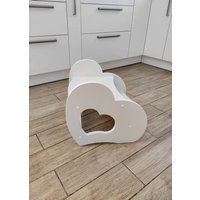 Handgemachter Hölzerner Montessori Schritt-Hocker Kleinkind Küchenhelfer Turm Handgemachter Hölzerner Montessori Schritt-Hocker Kleinkind Küchenhelfer Turm von LTwoodenshop