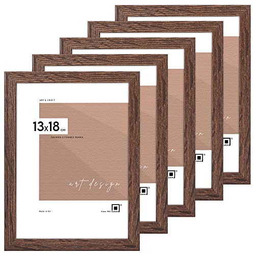 LUCA® Bilderrahmen [SIZE] [COLOR] MDF Umweltfreundlichem Rahmen mit Bruchsicheren Plexi, Aufhänger und Aufsteller (Braun, 13x18cm / 5x) von LUCA