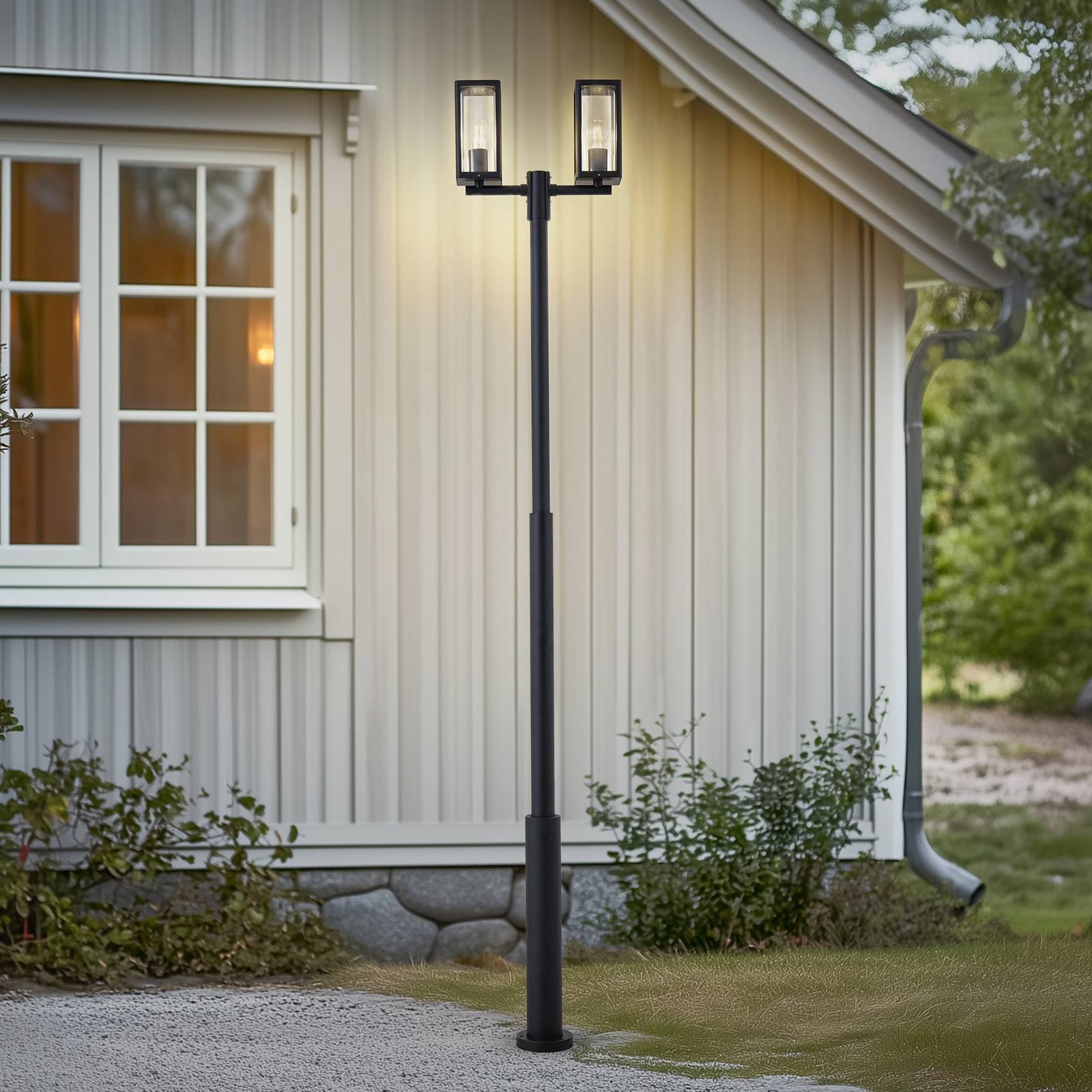 Lucande Außenlampe Siveta, 240cm, 2-flg., schwarz, E27, IP65 von LUCANDE