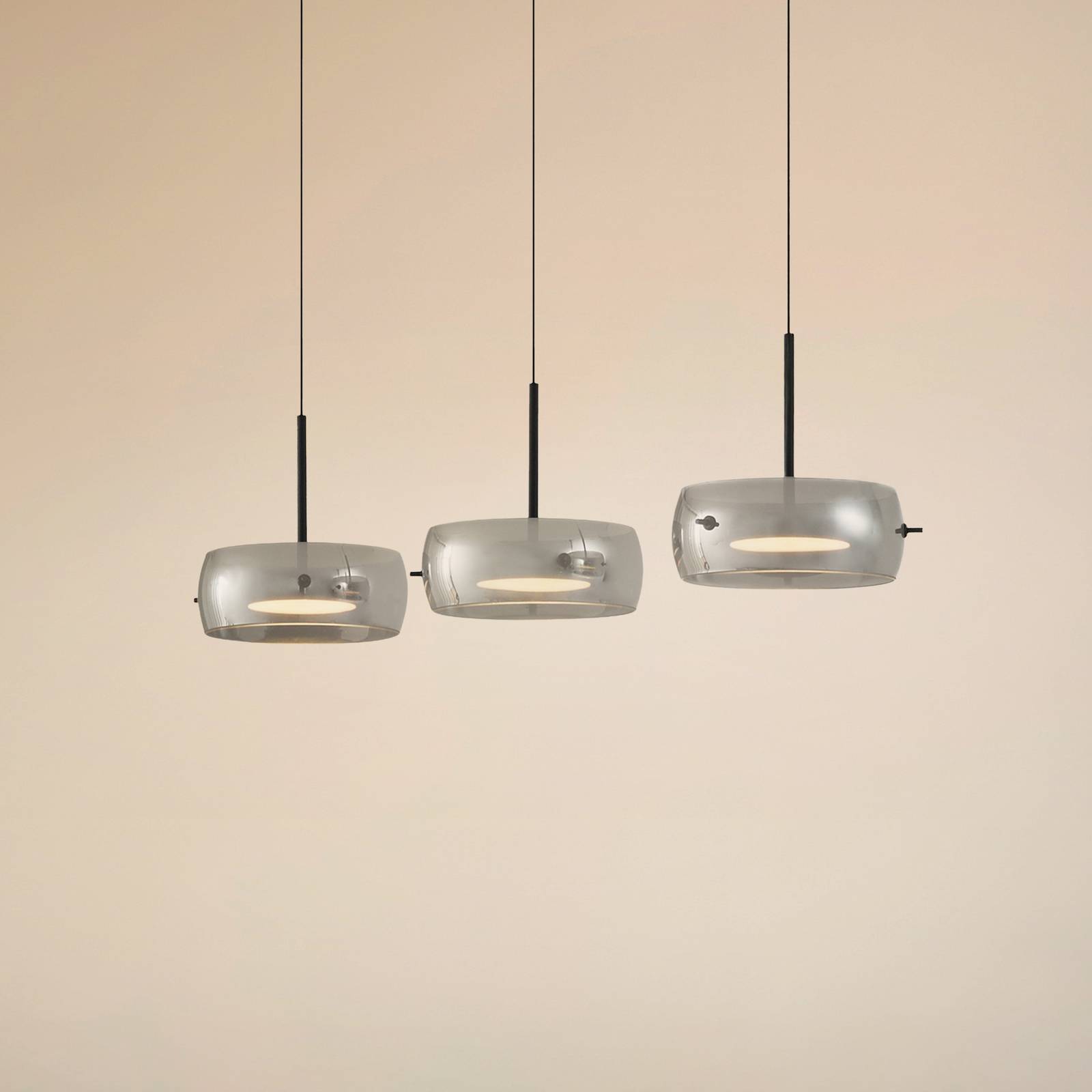 Lucande LED-Hängeleuchte Martis, schwarz, 3-flg., step-dim Lucande LED-Hängeleuchte Martis, schwarz, 3-flg., step-dim von LUCANDE