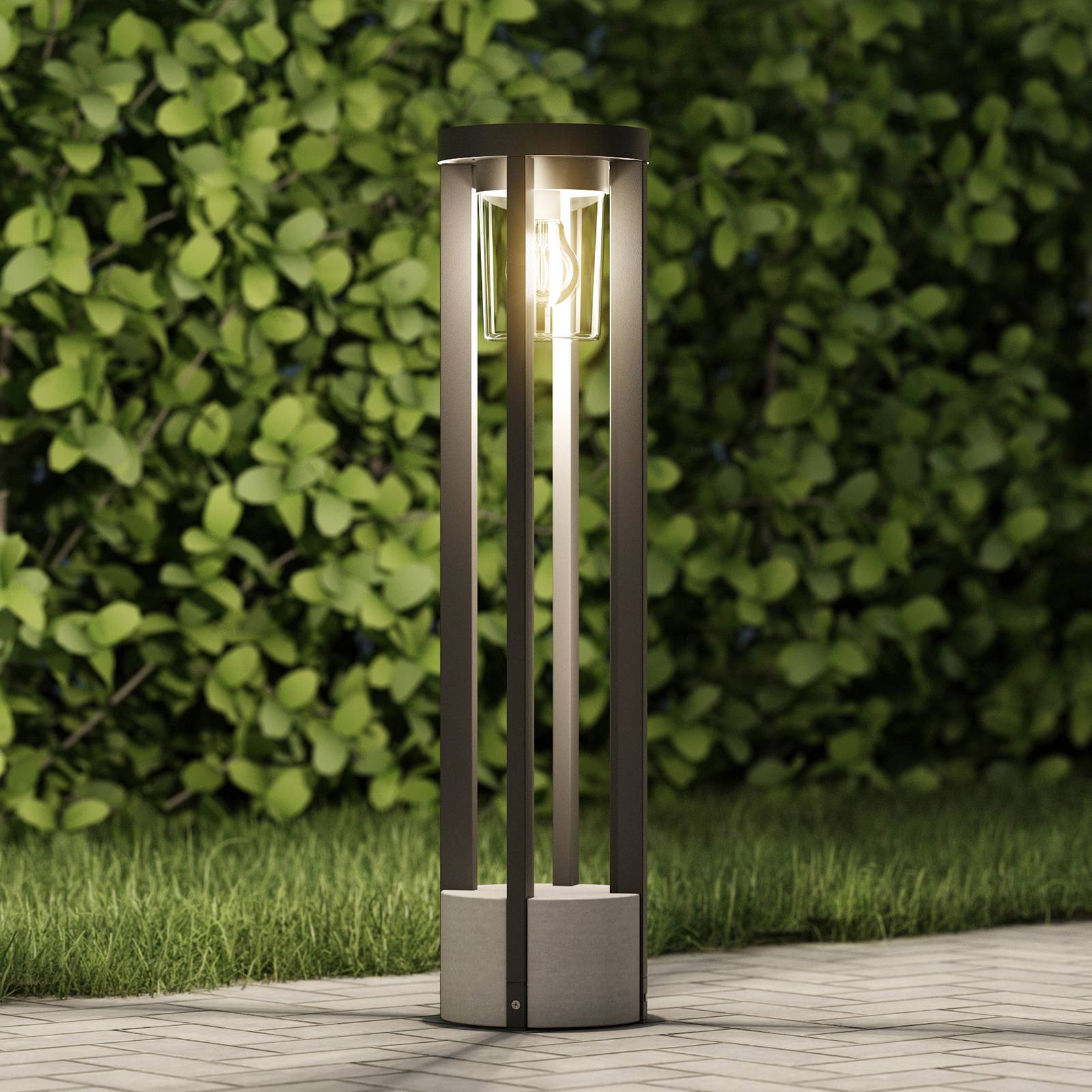 Lucande Wegeleuchte Overa, grau, Metall, 68 cm, IP44, E27 von LUCANDE