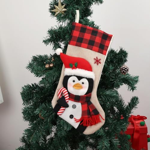 Weihnachtsstrümpfe, 48,3 cm, kariert, Weihnachtsstrumpf, mit 3D-Plüschfiguren, Schneemann, Weihnachtsmann, Hirsch, Urlaubsdekoration für Kinder (Pinguin) von LUCKCDUO