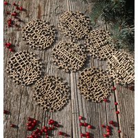 Set Von 8 Weihnachtsliedern Untersetzer, Holz Untersetzer, Weihnachts Geschenk Laser Geschnittene Weihnachtslieder Platzkarte von LUDOVIKOBOXES