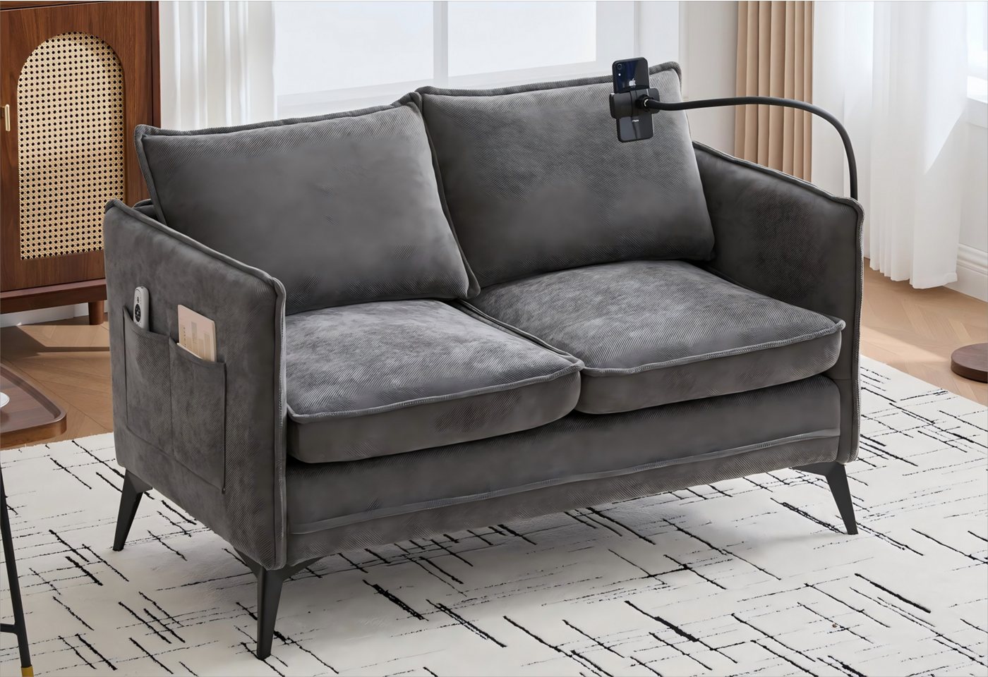LVHOM 2-Sitzer Polstersofa mit USB/Typ C-Ladefunktion & Handyhalter, Seitentasche, (127x69x66cm) Ergonomisches Chenille-Sofa mit verstellbarer Handyhalterung, Ladeanschlüssen, beidseitigen Staufächern und Reinigungsfreundlichkeit durch abnehmbare Sitzkissen. Metallfüße, 250kg Tragkraft,16cm Bodenfreiheit für Saugroboter., für kleine Räume: Wohn-/Schlafzimmer, Terasse oder Single-Haushalte LVHOM 2-Sitzer Polstersofa mit USB/Typ C-Ladefunktion & Handyhalter, Seitentasche, (127x69x66cm) Ergonomisches Chenille-Sofa mit verstellbarer Handyhalterung, Ladeanschlüssen, beidseitigen Staufächern und Reinigungsfreundlichkeit durch abnehmbare Sitzkissen. Metallfüße, 250kg Tragkraft,16cm Bodenfreiheit für Saugroboter., für kleine Räume: Wohn-/Schlafzimmer, Terasse oder Single-Haushalte von LVHOM
