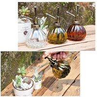 Glas-Gießflasche, Vintage-Stil, groß, winddicht, 16 cm, mit bronzefarbener Kunststoffpumpe, Einhand-Gießkanne, Glasflasche für den Garten (Hellgrün) von LYCXAMES