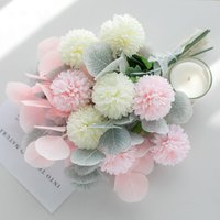 Lycxames - Künstliche Blumen Vintage Chrysanthemen Blumen Eukalyptus Seide Blumen für Brautstrauß Hochzeit Tisch Mittelpunkt Home Party Dekor (Vase von LYCXAMES