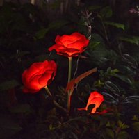 Solarleuchten für den Außenbereich, Rosenförmige Lichter für Garten, Hof, Grabblumen, Wegdekoration, rote Farbe. - Lycxames von LYCXAMES