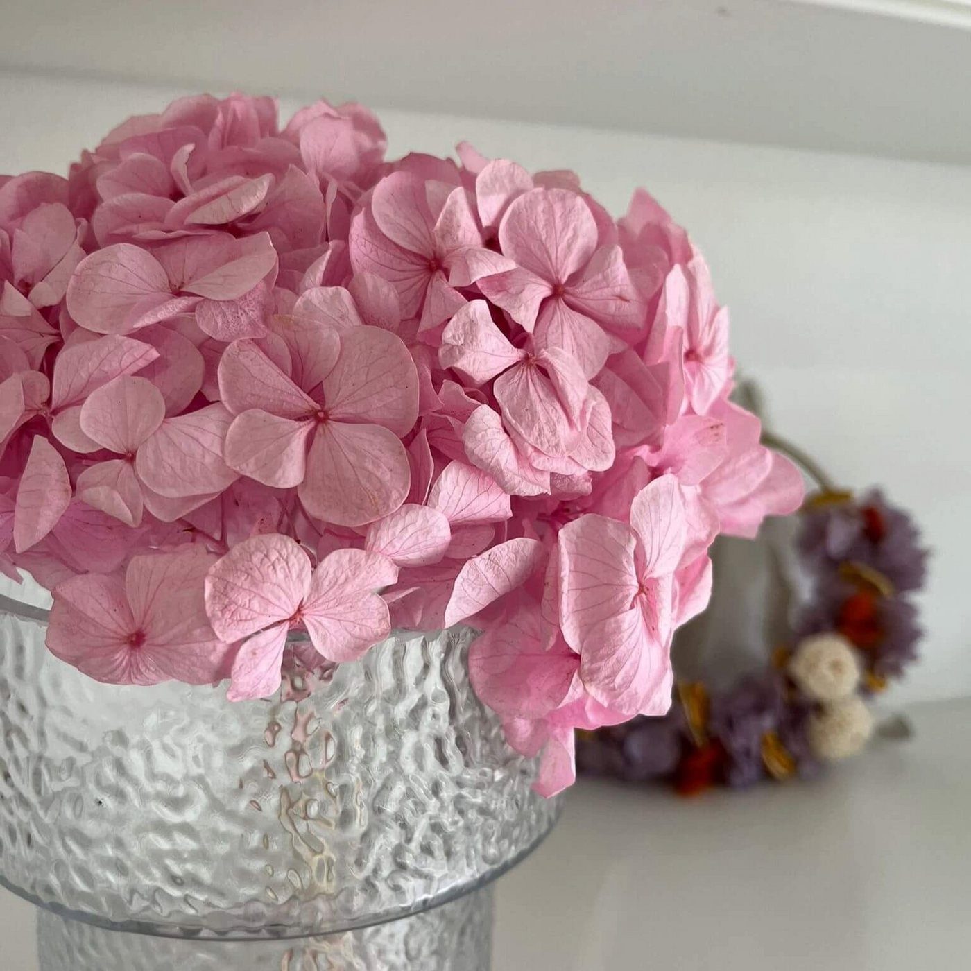 Trockenblume Hortensie: Zeitlose Schönheit als perfekte Dekoration, LYKKE & You, Höhe 20 cm von LYKKE & You
