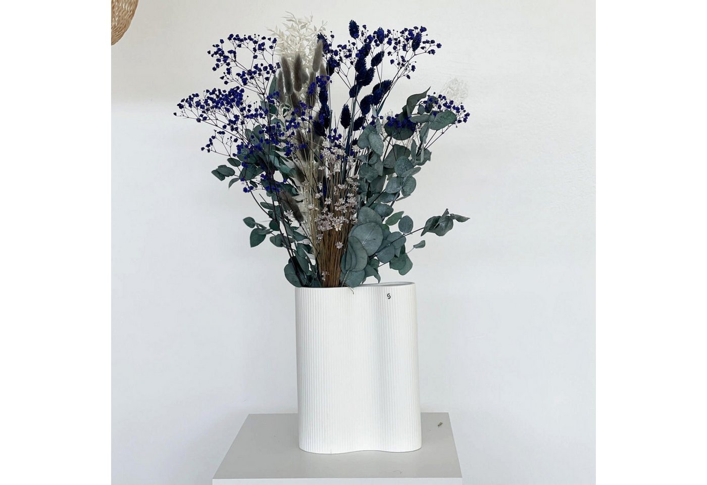 Trockenblume Trockenblumenstrauß Eukalyptus blau, LYKKE & You, Höhe 60 cm von LYKKE & You