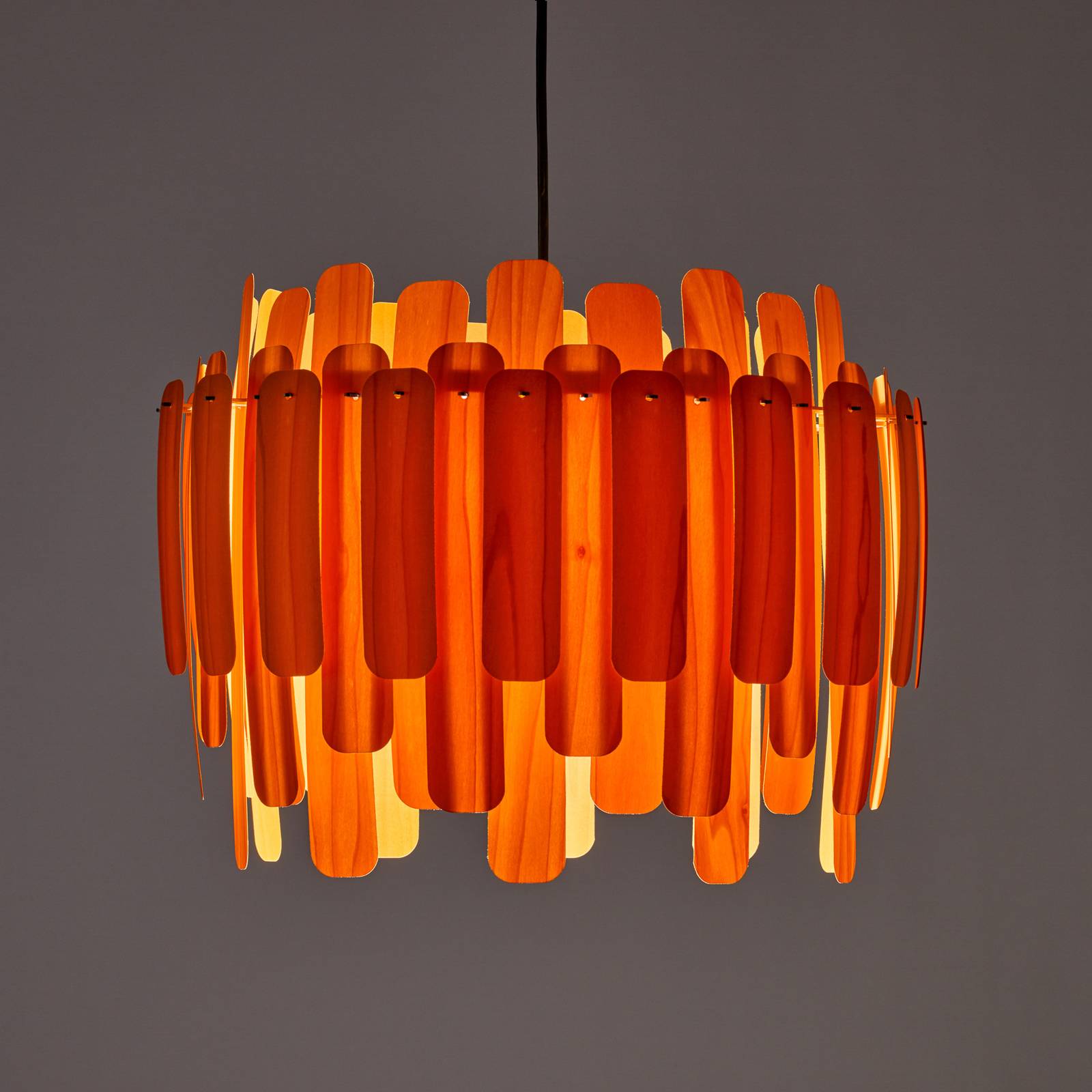 LZF Maruja Holz-Pendelleuchte, orange von LZF LamPS