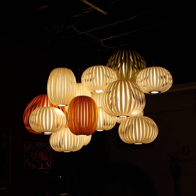 LZF Poppy Medium Pendelleuchte, buche LZF Poppy Medium Pendelleuchte, buche von LZF LamPS