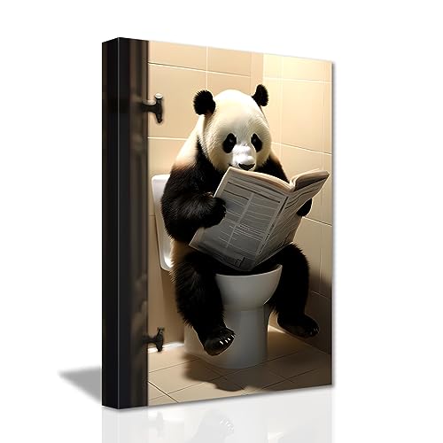 LZIMU Badezimmer Wanddekoration niedlicher Panda der auf der Toilette sitzt und Zeitung liest Leinwand Kunstdrucke lustige Tiere Badezimmer Wandbilder (C, 40.00 x 60.00 cms) von LZIMU
