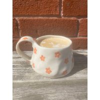 Orange Blumen-Zierliche Tasse | Handgefertigte Keramik Handbemalt Herbst - Sakralchakra Geschenk Orange Blumen-Zierliche Tasse | Handgefertigte Keramik Handbemalt Herbst - Sakralchakra Geschenk von LaFleurArtisane